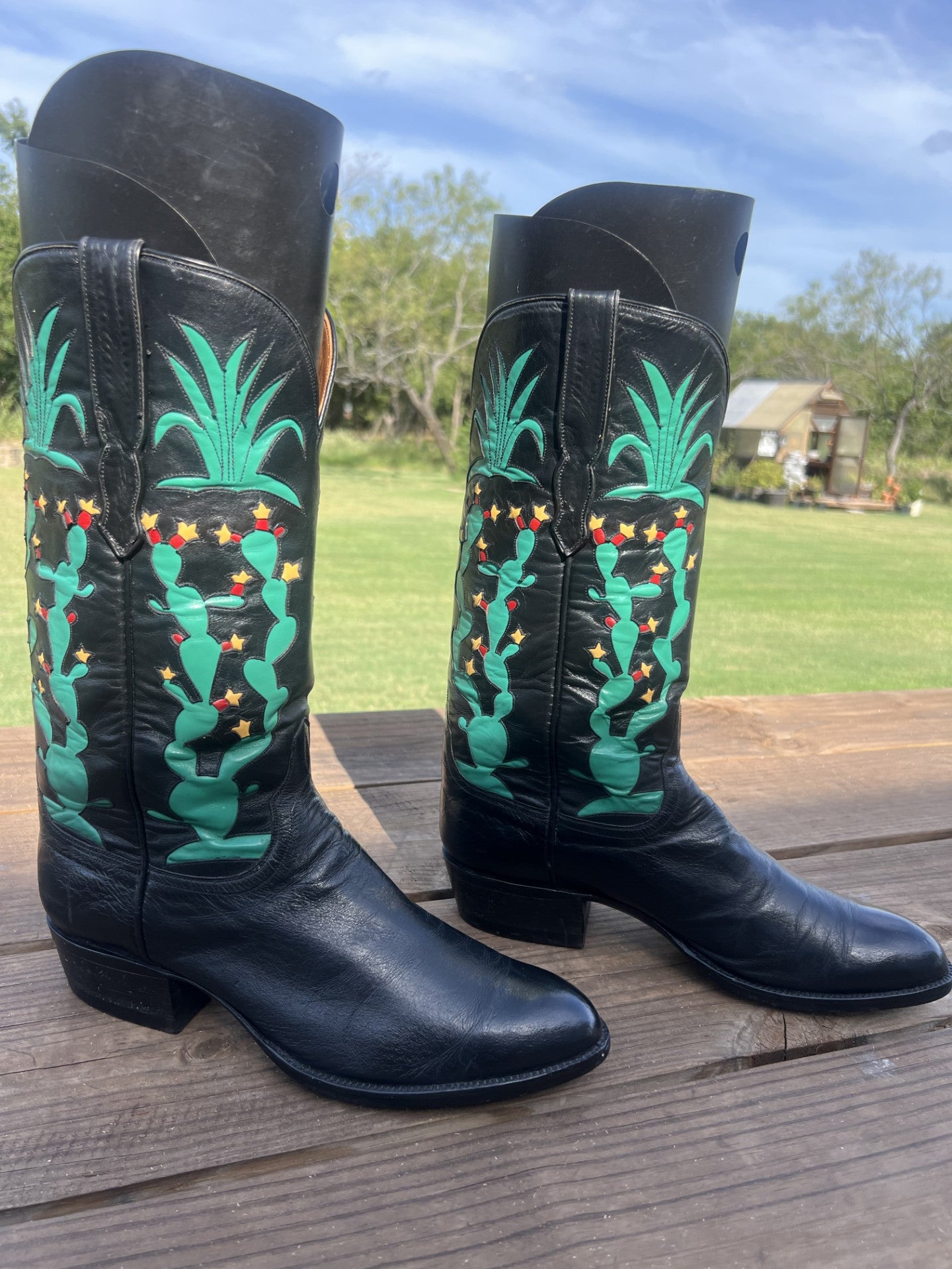 Ammons Men's Black Calfskin Cowboy Boots, Round Toe Size 10 D